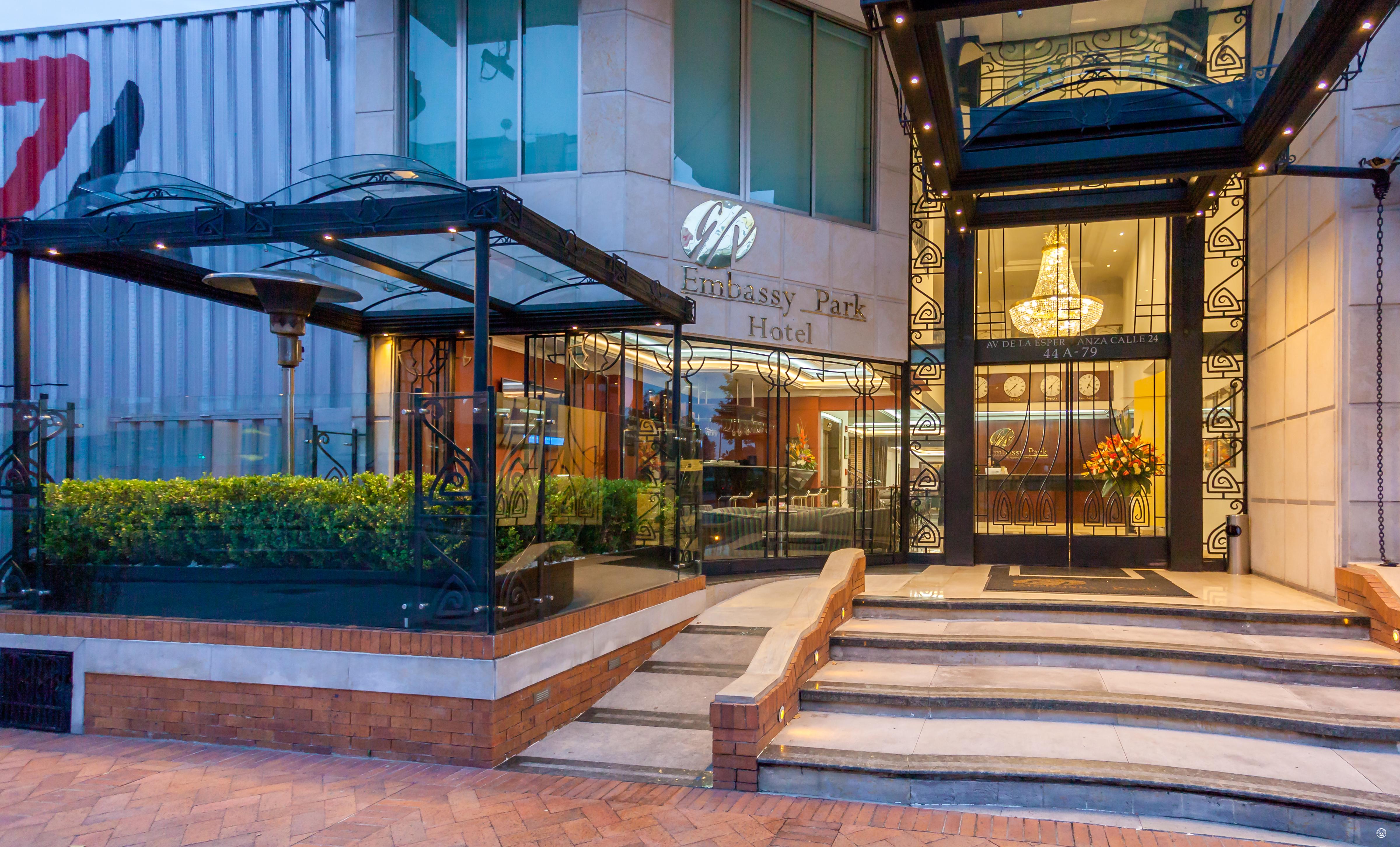 Hotel Embassy Park Богота Экстерьер фото