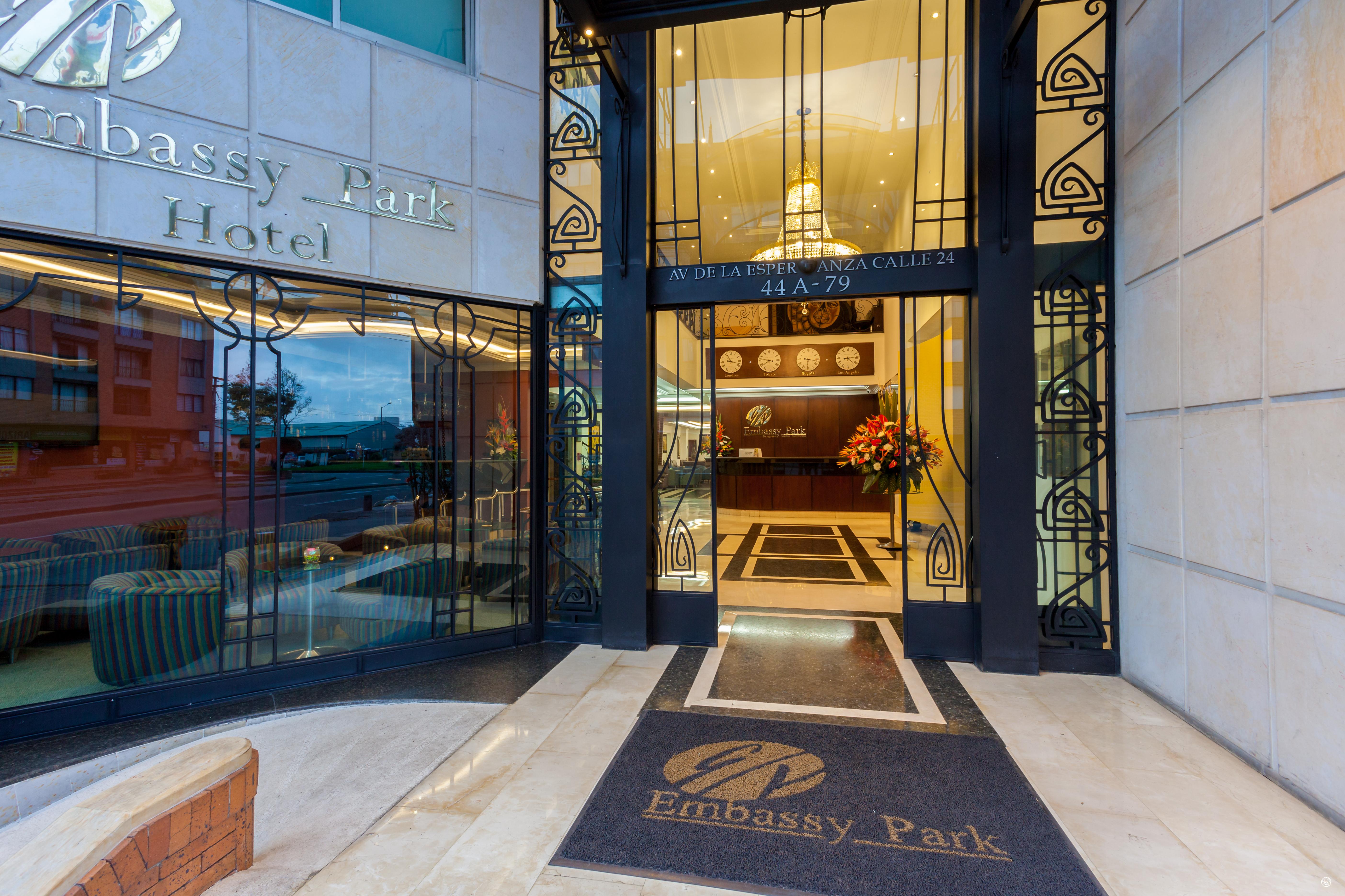 Hotel Embassy Park Богота Экстерьер фото