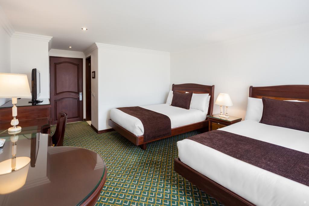 Hotel Embassy Park Богота Экстерьер фото