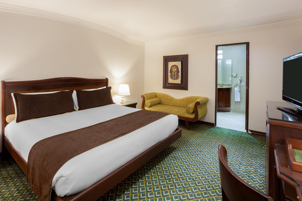 Hotel Embassy Park Богота Экстерьер фото